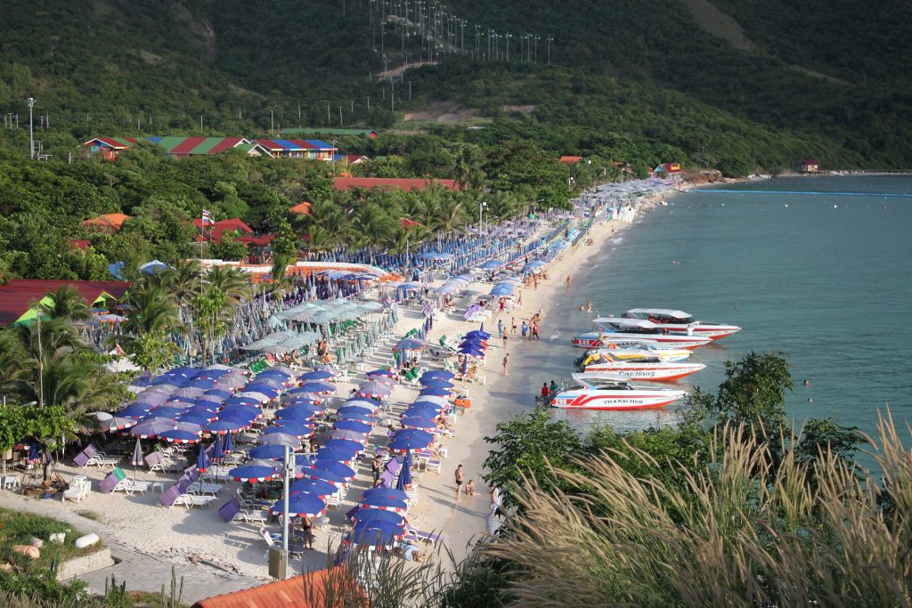 beach-1018021_1920